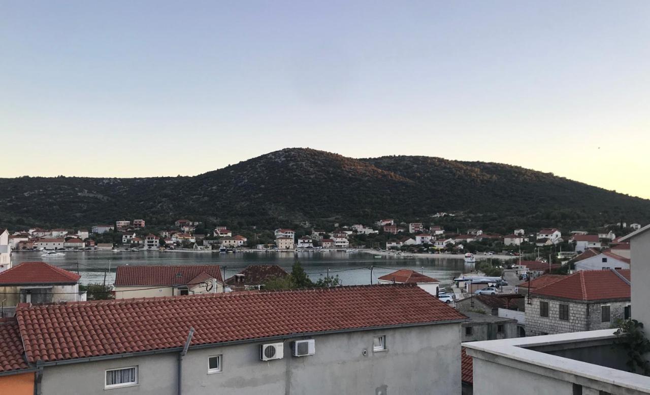Apartment Laguna Vinišće Exteriér fotografie
