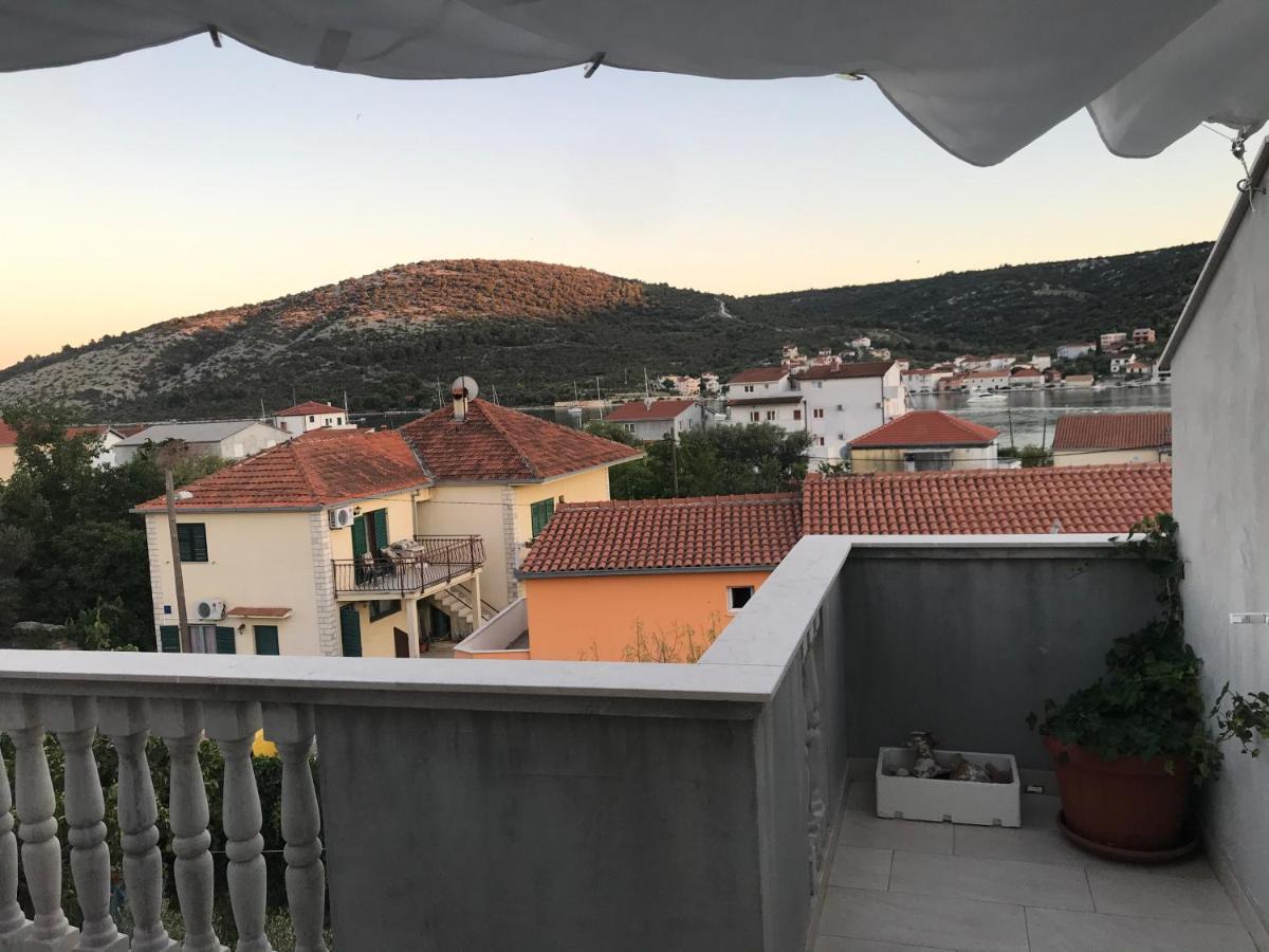 Apartment Laguna Vinišće Exteriér fotografie